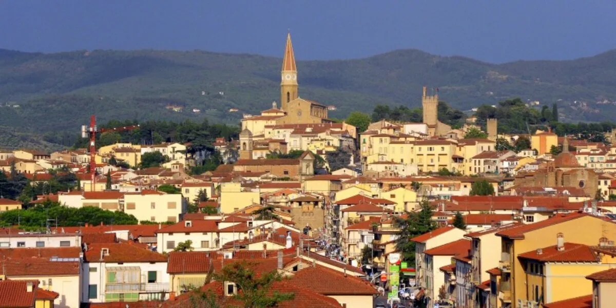 Arezzo, Italy - terracotta rooftops and the cathedral, the heart of the Italian show circuit